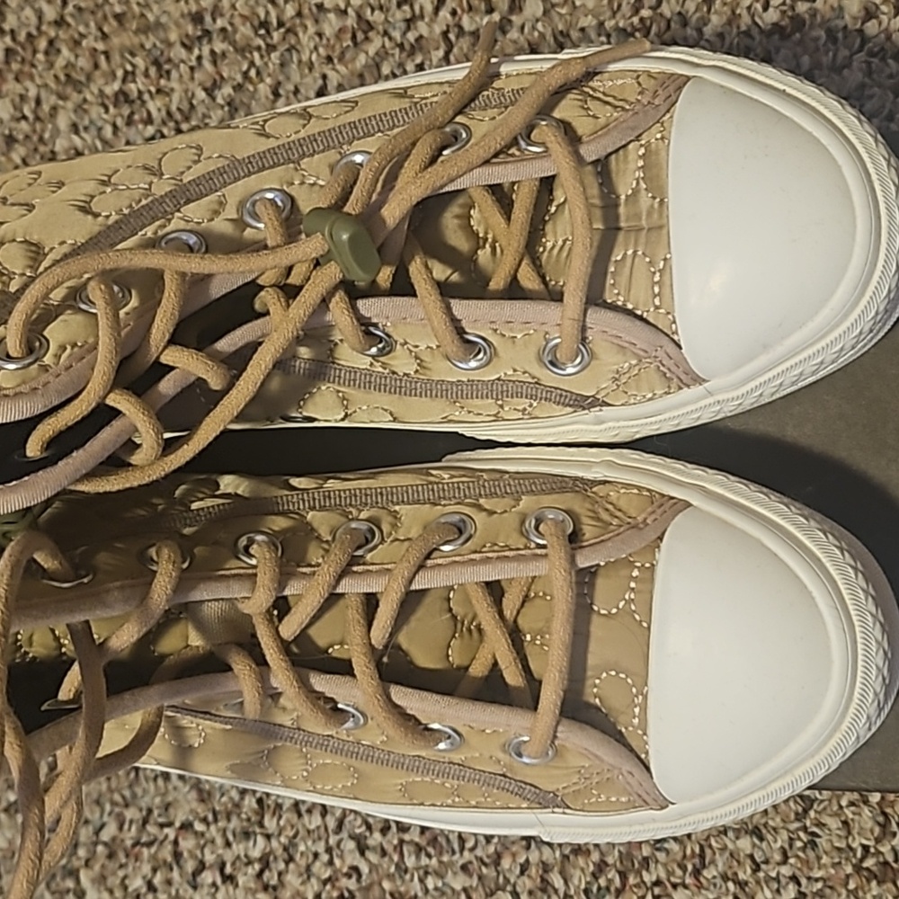 Converse Platform Shoes - Picture 2 of 4